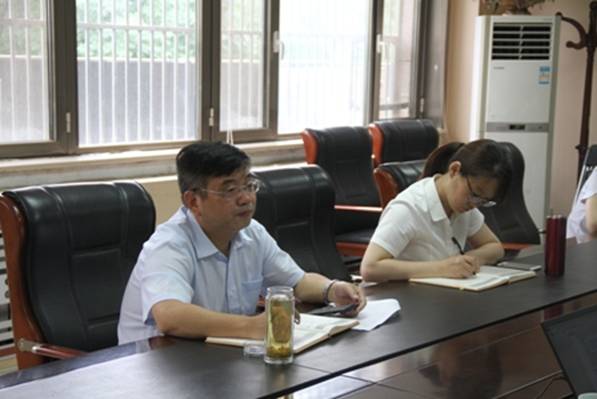 山东管理部吴景迪主任莅临我行指导工作